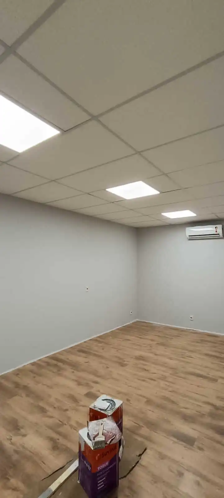 Aplicação de Forro para Galpão no Interlagos.